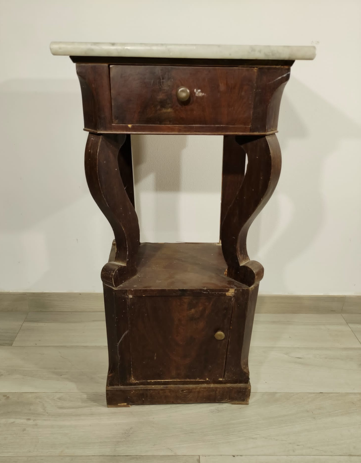 Comodino Luigi Filippo