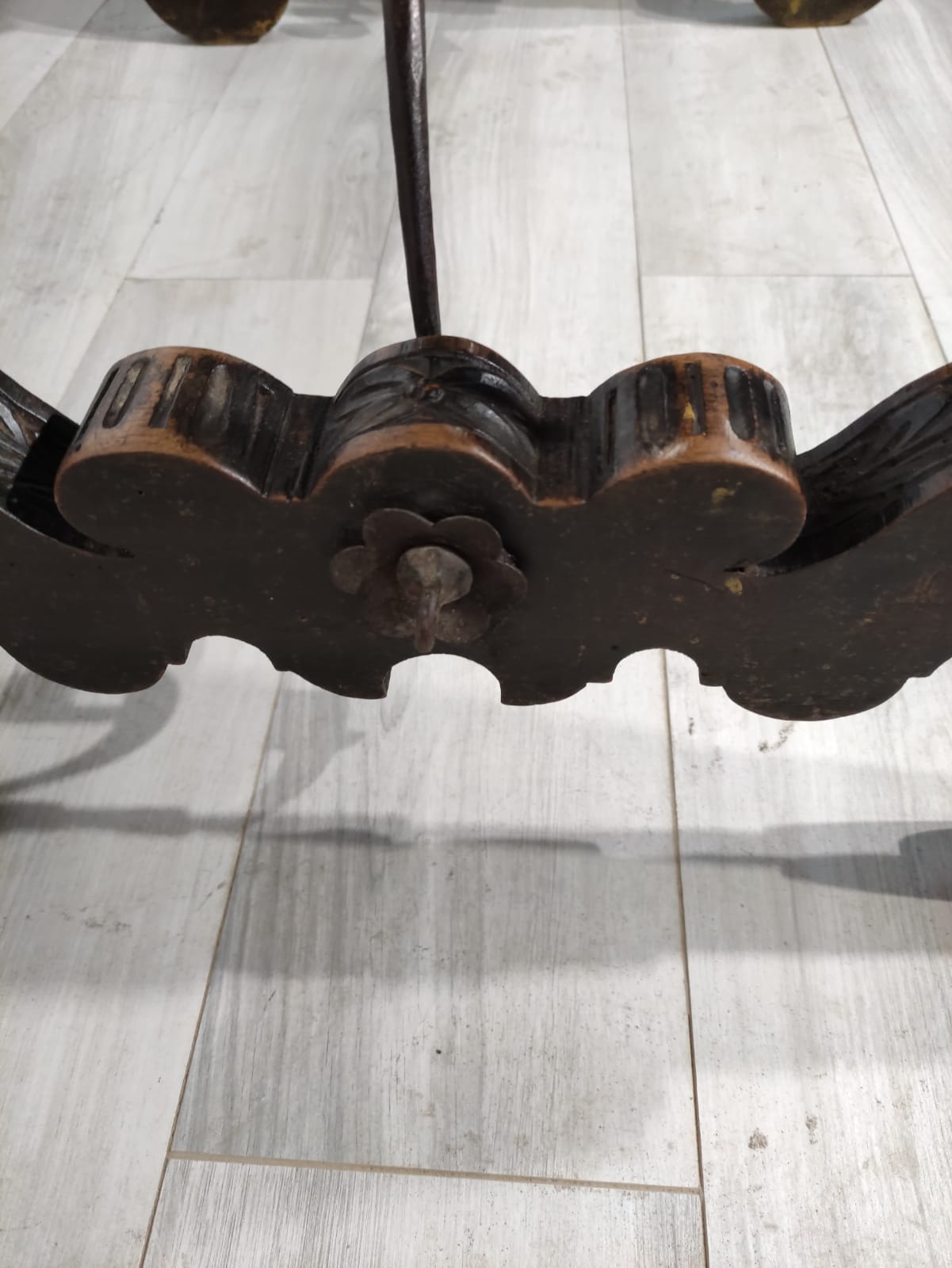 Tavolo Fratino di modeste dimensioni - immagine 7