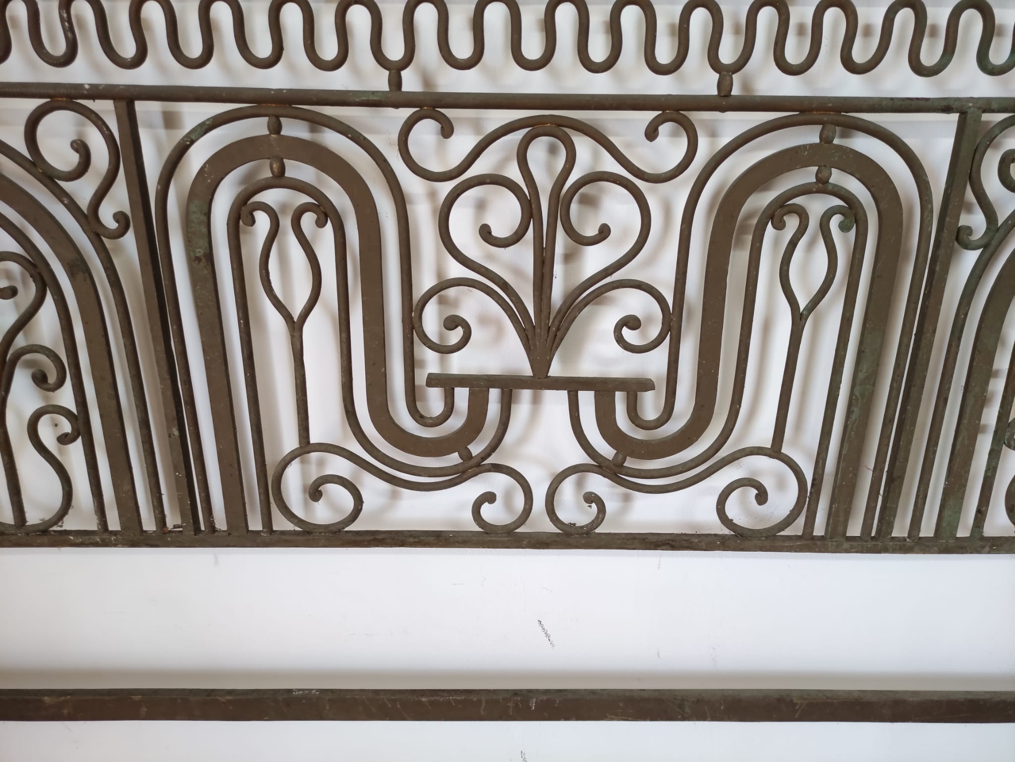 Imposing Double Bed - Image 5