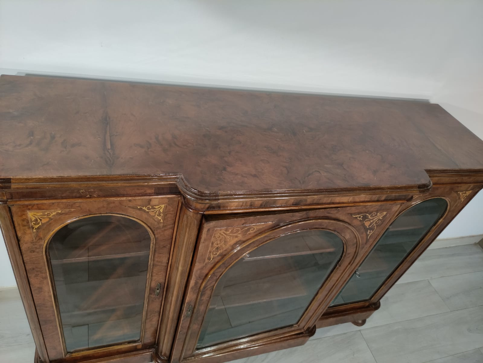 Servante francese in piuma di noce - immagine 5