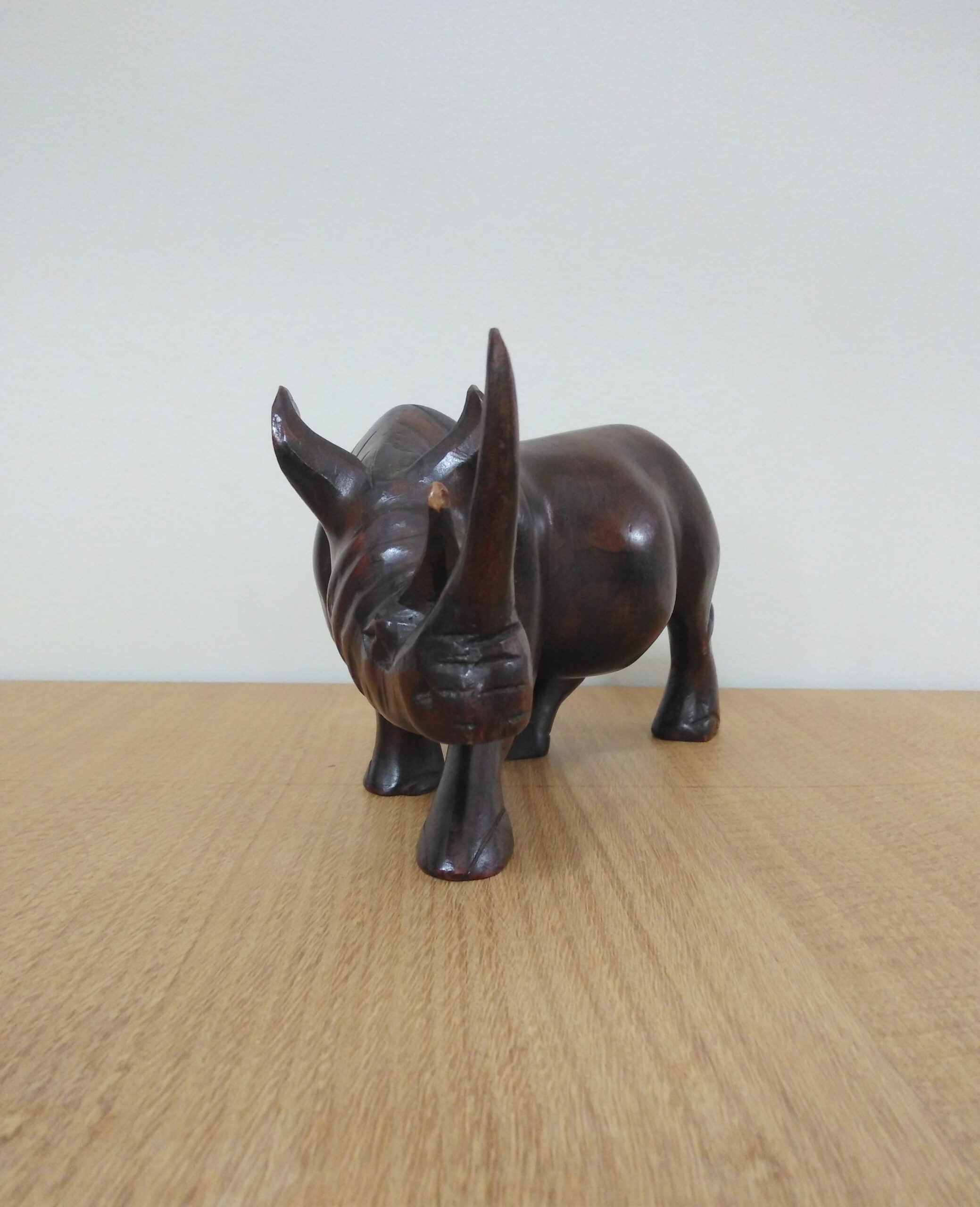 Rinoceronte di legno - immagine 3