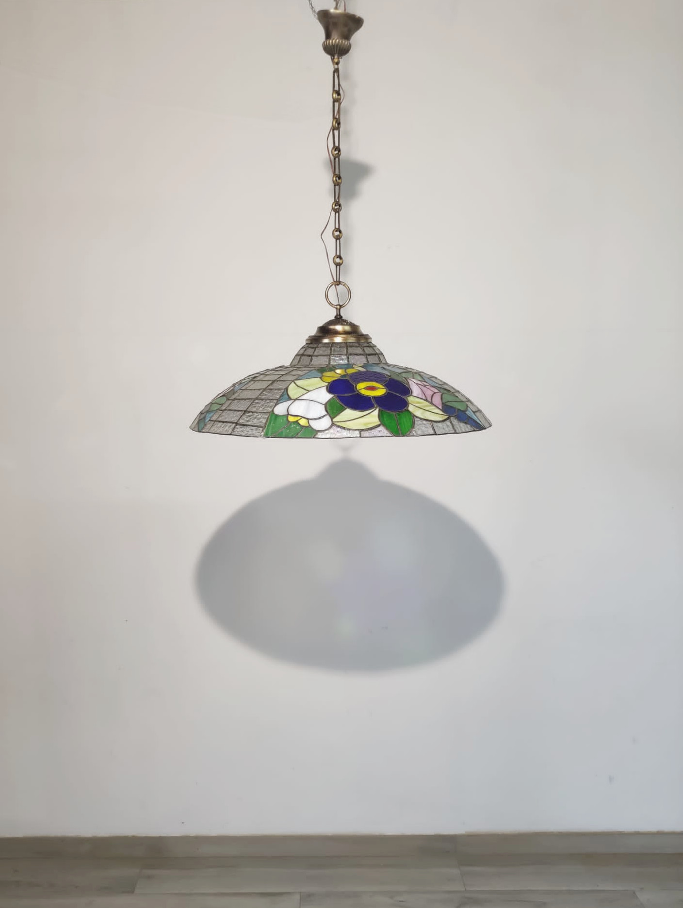 Lampadario stile Tiffany - immagine 2