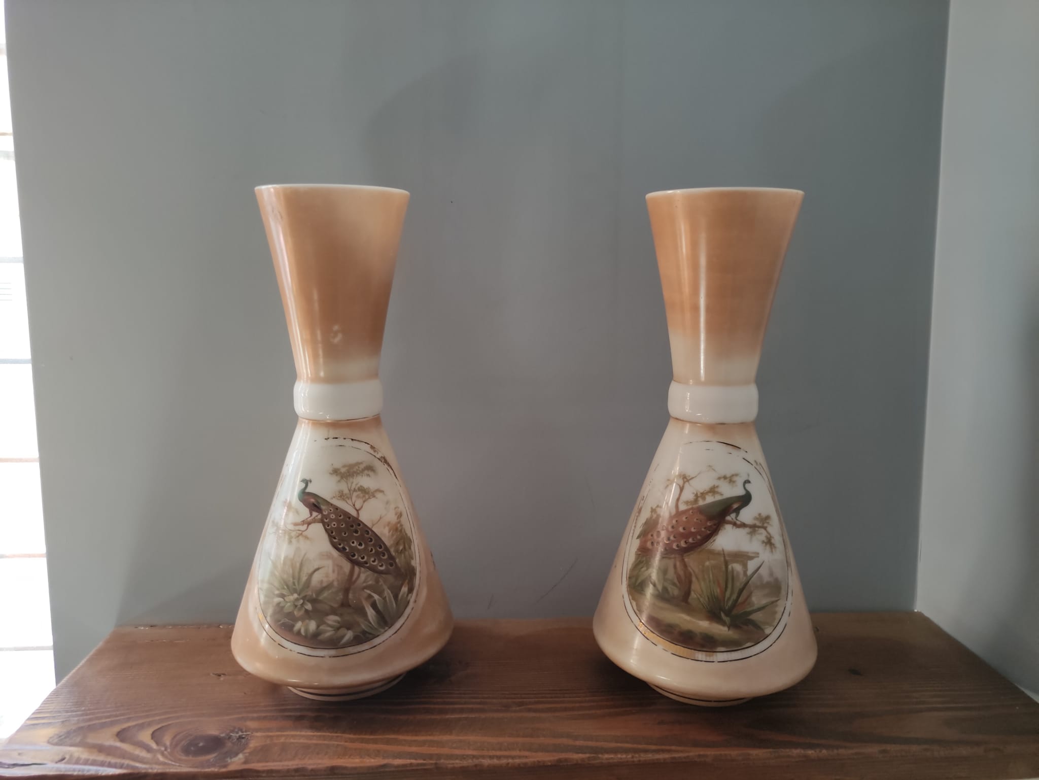 Coppia di vasi in opalina - immagine 2