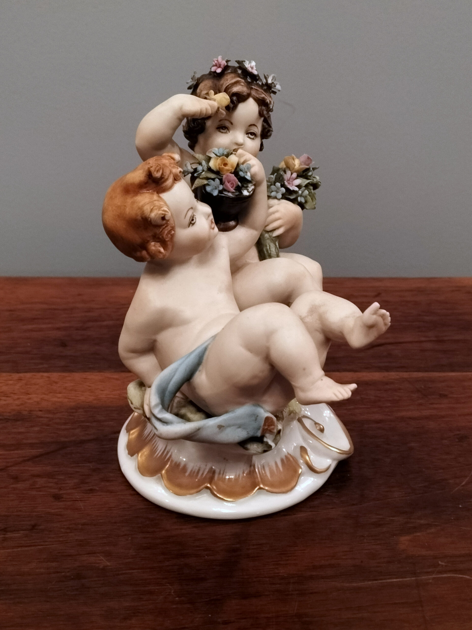 Angioletti in porcellana Capodimonte - immagine 3