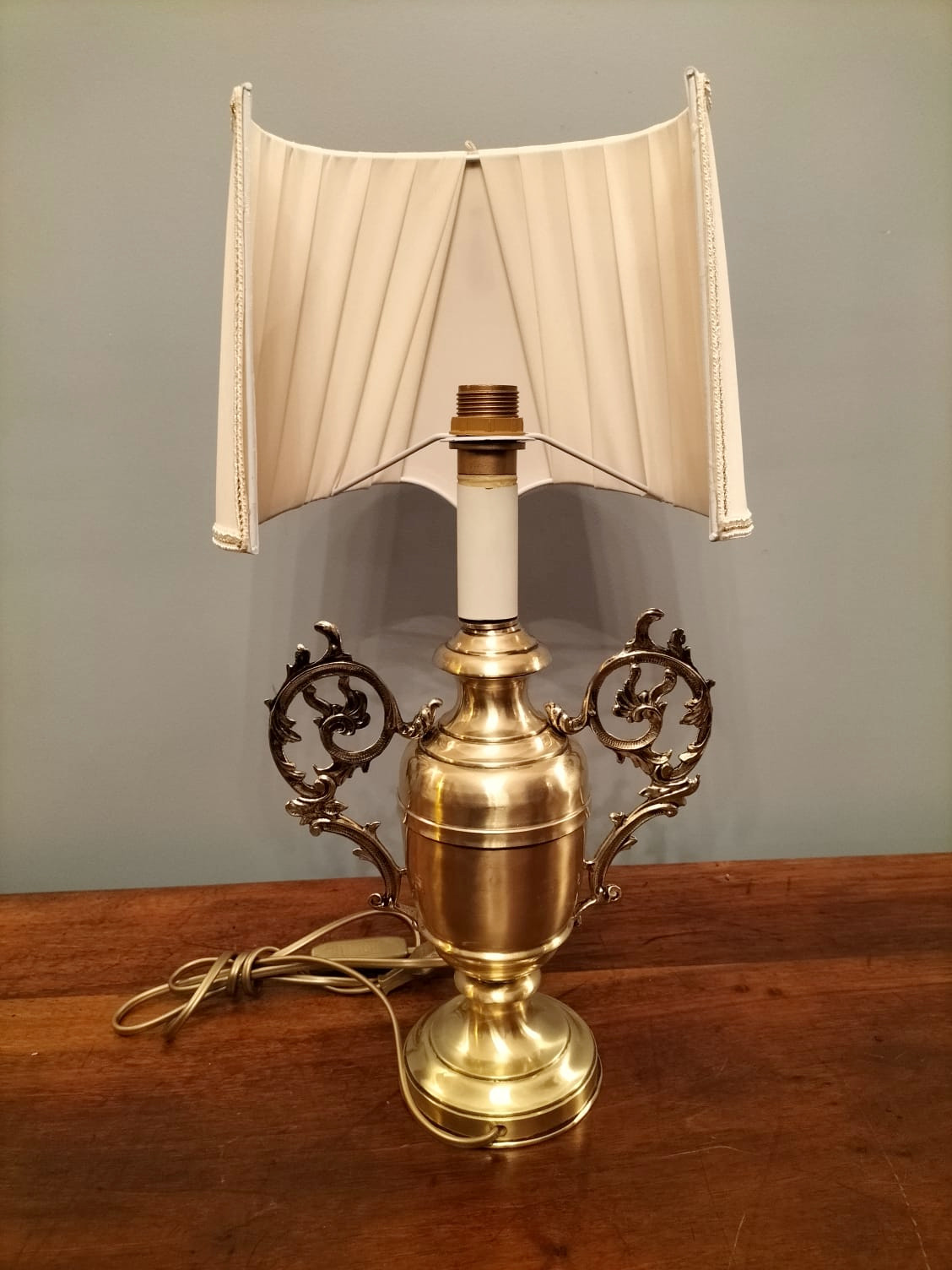Brass Lamp - Image 5