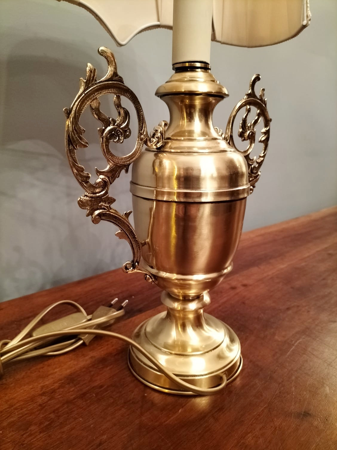 Brass Lamp - Image 7