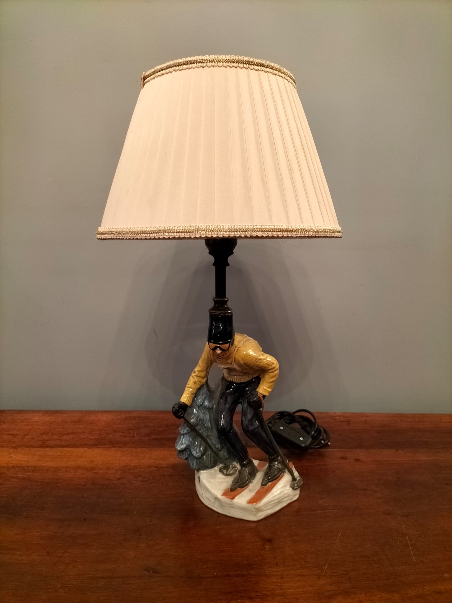 Lume in ceramica “Hand-painted....” - immagine 2