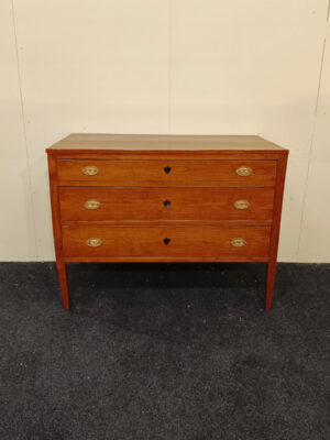 Cassettone Luigi XVI