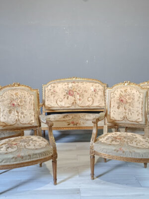 Salotto stile luigi xvi