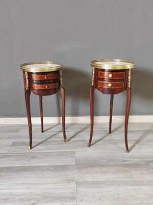 Coppia di comodini lui e lei