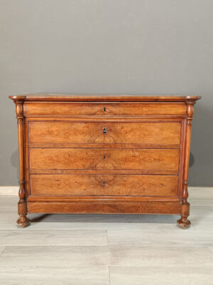 Comoncino a 4 cassetti